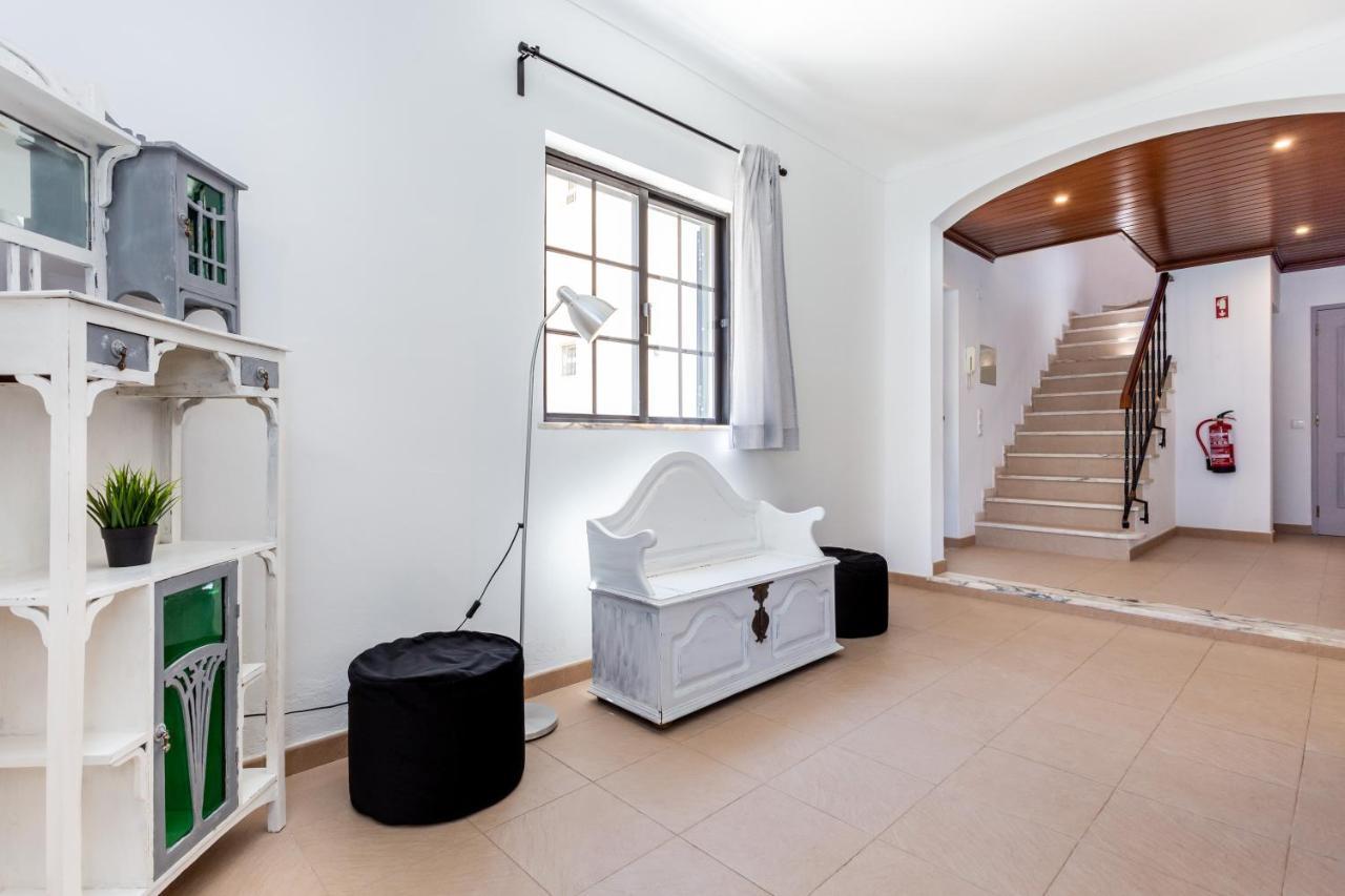 Best Guest Residence Lagos Buitenkant foto